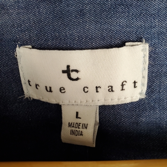 Men's True Craft Blue Chambray Button Down Shirt. Short Sleeve. LG. NWT. C0041 - Picture 2 of 8